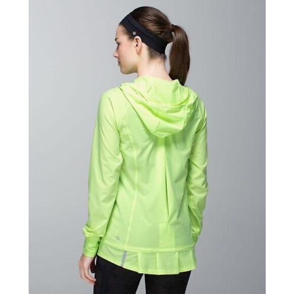 Lululemon Lightened Up Jacket Clear Mint‎ Lightweight Hooded Windbreaker Size 4 - Picture 2 of 6
